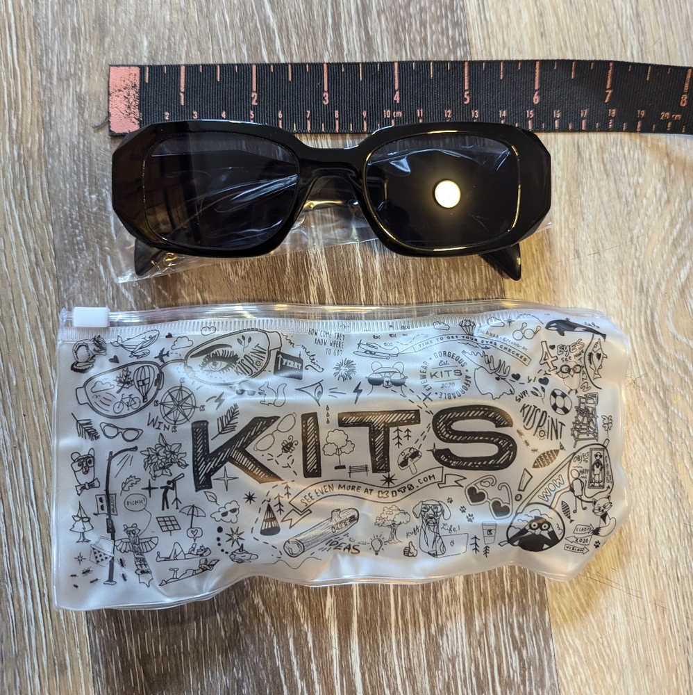 Black KITS Runway Sun Sunglasses